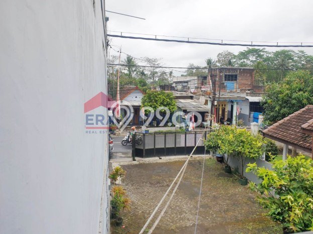Komersial Premium Kawasan Kepanjen, Luas 252m2m², Jalan Mainroad, Ramai Komersial Premium Kawasan Kepanjen, Luas 252m2m², Jalan Mainroad, Ramai