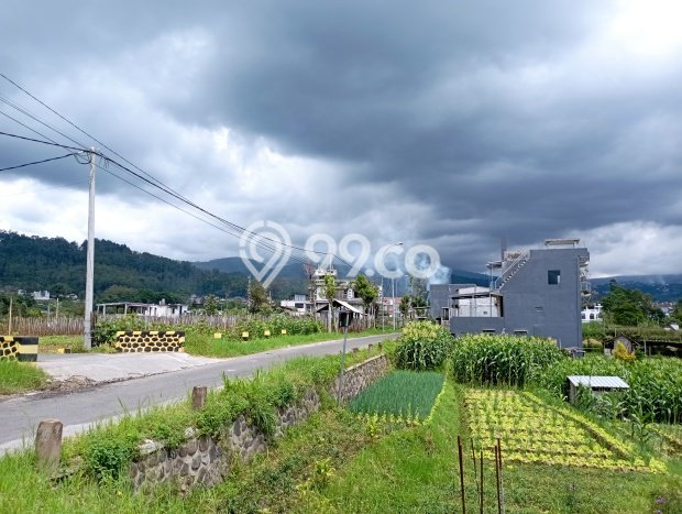 LOKASI STRATEGIS! Vila Kawasan , Ukuran 89m2m², Dekat pusat umum LOKASI STRATEGIS! Vila Kawasan , Ukuran 89m2m², Dekat pusat umum