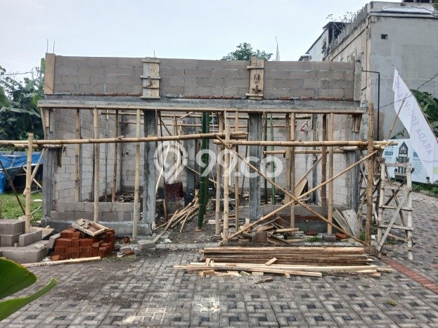 Dijual Cepat Rumah Favorit Siap Huni LB 140m2 di Lowokwaru, Malang Dijual Cepat Rumah Favorit Siap Huni LB 140m2 di Lowokwaru, Malang