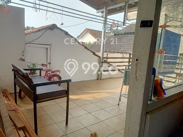 Rumah Modern 4 KT di BKR Bandung Unfurnished Rumah Modern 4 KT di BKR Bandung Unfurnished