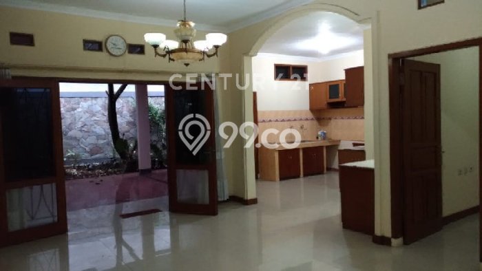 Jual Rumah Favorit Siap Huni LB 280m2 di Cimahi Utara, Cimahi Jual Rumah Favorit Siap Huni LB 280m2 di Cimahi Utara, Cimahi