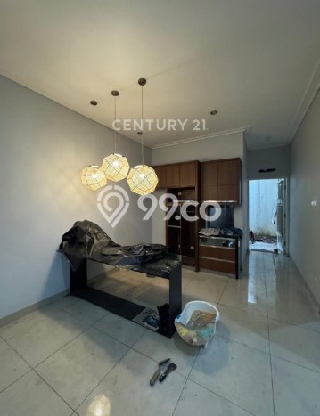 For Sale Rumah 3 Kamar Lokasi Ideal Nyaman dan Strategis di Antapani For Sale Rumah 3 Kamar Lokasi Ideal Nyaman dan Strategis di Antapani