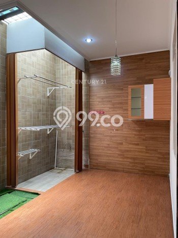 Rumah Luas Asri 2 KT Siap Pakai di Taman Kopo Indah Bandung Rumah Luas Asri 2 KT Siap Pakai di Taman Kopo Indah Bandung