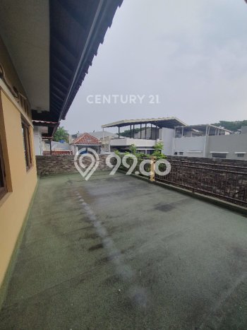 Rumah area , Dekat Tol, 4 KT, Luas 220m2m² LB 230m2m² Rumah area , Dekat Tol, 4 KT, Luas 220m2m² LB 230m2m²