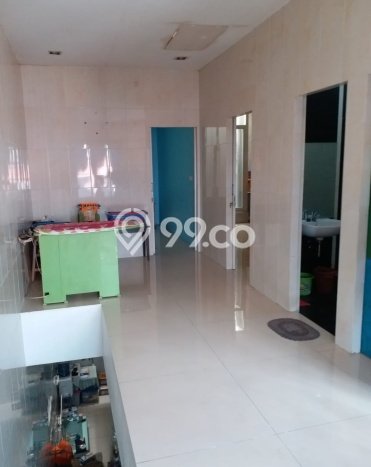 Dijual Hunian Rumah Terawat 6 Kamar di Taman Palem, Jakarta Barat Dijual Hunian Rumah Terawat 6 Kamar di Taman Palem, Jakarta Barat