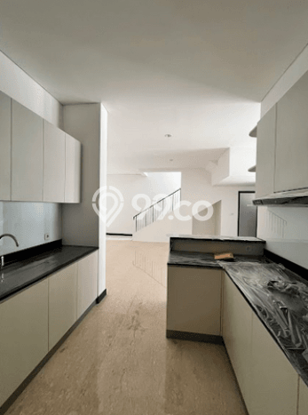 Rumah Elit LB 255m2 Siap Pakai Desain Elegan di BSD, Tangerang Rumah Elit LB 255m2 Siap Pakai Desain Elegan di BSD, Tangerang