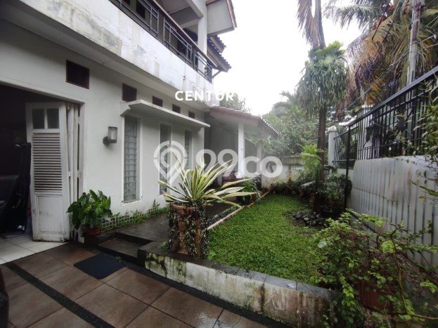 Siap Huni Rumah Mewah 4 Kamar di Kebayoran Lama Dekat ke Mana Saja Siap Huni Rumah Mewah 4 Kamar di Kebayoran Lama Dekat ke Mana Saja