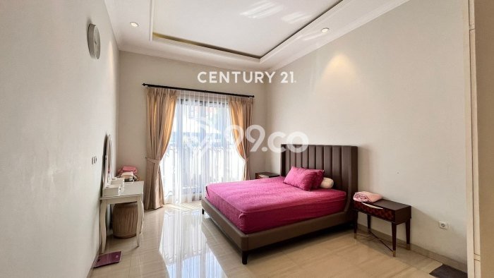 Rumah Elit Modern Tanpa Renovasi di Pondok Ranji Tangerang Rumah Elit Modern Tanpa Renovasi di Pondok Ranji Tangerang
