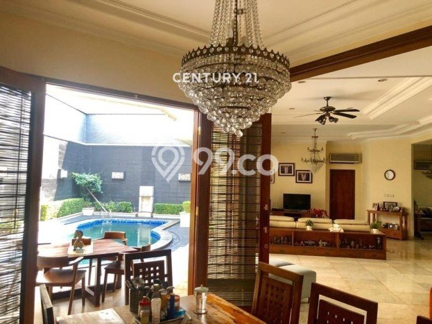 For Sale! Luxury House LT 560m2 Desain Elegan di Pondok Indah For Sale! Luxury House LT 560m2 Desain Elegan di Pondok Indah