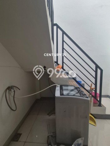 Rumah Modern Cantik 5 Kamar Bisa Langsung Pindah di Pondok Aren Rumah Modern Cantik 5 Kamar Bisa Langsung Pindah di Pondok Aren