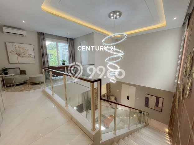 Jual Rumah Luas Elegan Dengan View Cantik di Gading Serpong, Tangerang Jual Rumah Luas Elegan Dengan View Cantik di Gading Serpong, Tangerang