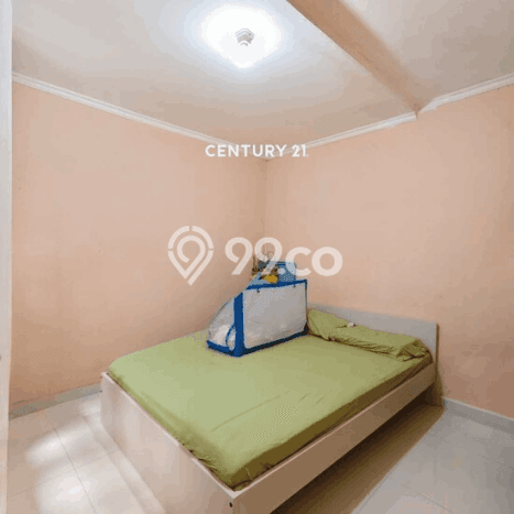 Dijual Rumah Eksklusif 2 KT di Sektor 4 - Bintaro, Jakarta Selatan Dijual Rumah Eksklusif 2 KT di Sektor 4 - Bintaro, Jakarta Selatan