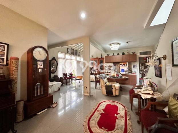 Rumah Luxury Modern Siap Huni di Lebak Bulus Jakarta Selatan Rumah Luxury Modern Siap Huni di Lebak Bulus Jakarta Selatan