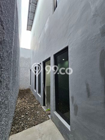 Dijual Rumah Premium dengan Fasilitas Sekitar Komplit di Cinere, Depok Dijual Rumah Premium dengan Fasilitas Sekitar Komplit di Cinere, Depok
