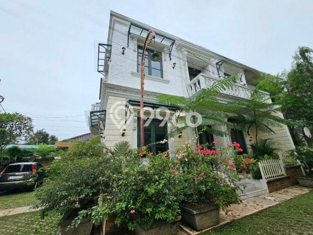 Ready to Use! Premium House LT 175m2 Desain Elegan di Cirendeu Ready to Use! Premium House LT 175m2 Desain Elegan di Cirendeu