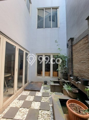 Komersial Usaha Dijual di Cinere Depok LT 181m2 & LB 400m2 Komersial Usaha Dijual di Cinere Depok LT 181m2 & LB 400m2