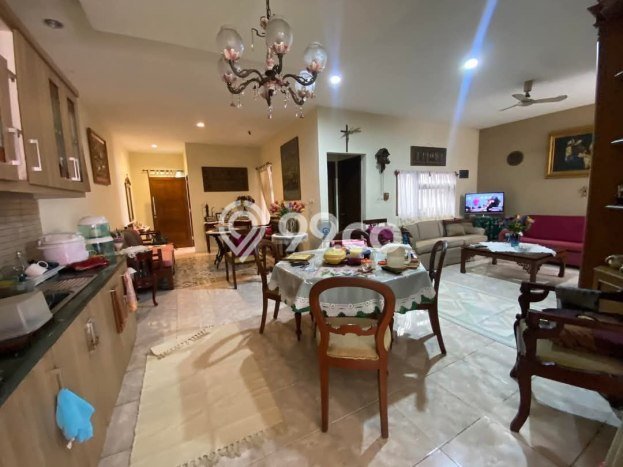 Hunian Cantik Modern Lb 135m2 di Cinere, Depok Hunian Cantik Modern Lb 135m2 di Cinere, Depok