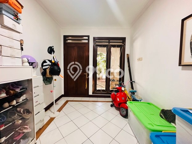 Jual Rumah Favorit Siap Huni LB 250m2 di Cinere, Depok Jual Rumah Favorit Siap Huni LB 250m2 di Cinere, Depok