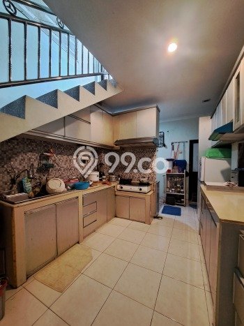 Jual Rumah Strategis Bagus Punya 4 KT di Jagakarsa Jakarta Selatan SHM Jual Rumah Strategis Bagus Punya 4 KT di Jagakarsa Jakarta Selatan SHM