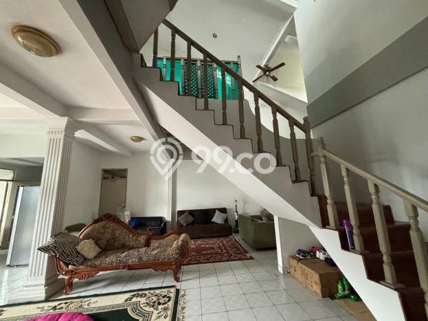 Rumah Eksklusif Siap Huni LT 301m2 di Cinere, Depok Rumah Eksklusif Siap Huni LT 301m2 di Cinere, Depok