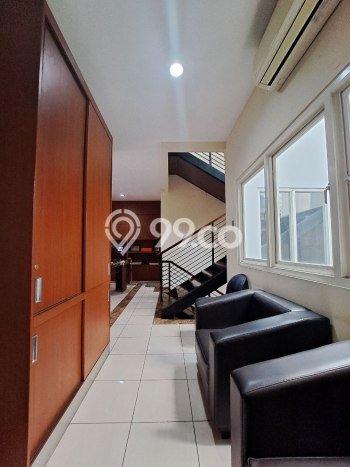 Komersial Usaha Dijual di Cinere Depok LT 181m2 & LB 400m2 Komersial Usaha Dijual di Cinere Depok LT 181m2 & LB 400m2