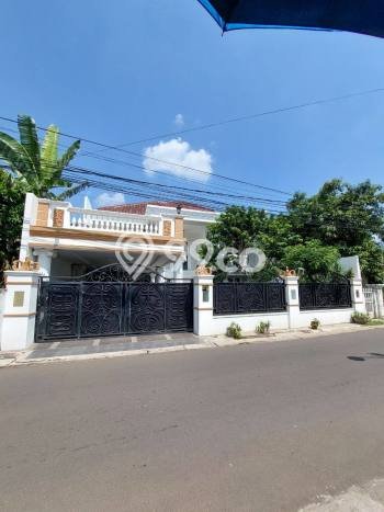 Ready to Use! Luxury House LT 350m2 Desain Elegan di Cirendeu Ready to Use! Luxury House LT 350m2 Desain Elegan di Cirendeu