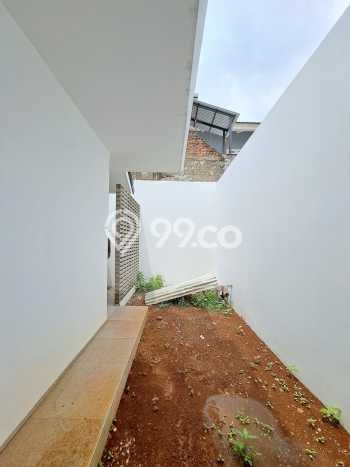 Dijual Rumah Minimalis Bagus Punya 4 KT di Cinere Depok SHM Dijual Rumah Minimalis Bagus Punya 4 KT di Cinere Depok SHM