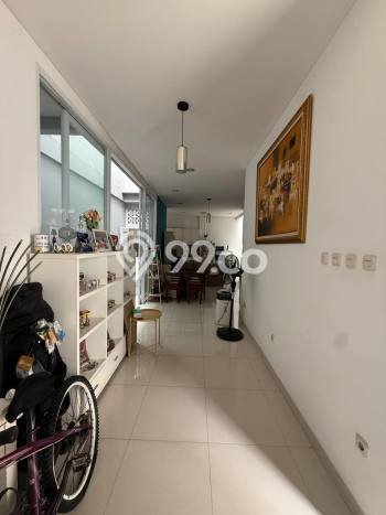 Rumah Elit Modern Tanpa Renovasi di Lebak Bulus Jakarta Selatan Rumah Elit Modern Tanpa Renovasi di Lebak Bulus Jakarta Selatan