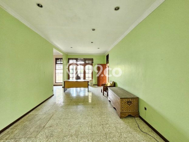 Hunian Elit LB 320m2 Siap Huni Desain Elegan di Mampang, Jakarta Selatan Hunian Elit LB 320m2 Siap Huni Desain Elegan di Mampang, Jakarta Selatan