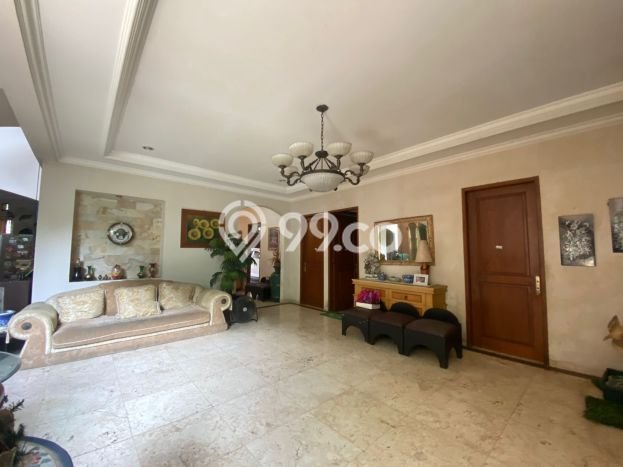 Jual Rumah Mewah Megah Dengan View Cantik di Cinere, Jakarta Selatan Jual Rumah Mewah Megah Dengan View Cantik di Cinere, Jakarta Selatan