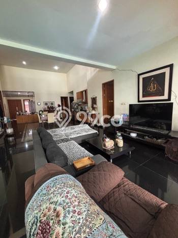 Hunian Mewah Dijual LT 465m2 di Cinere, Depok Hunian Mewah Dijual LT 465m2 di Cinere, Depok