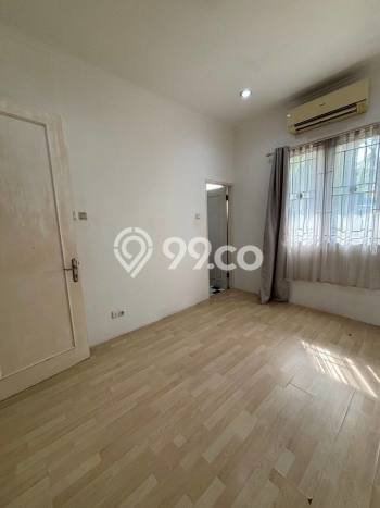 For Sale! Premium House LT 120m2 Desain Elegan di Lebak Bulus For Sale! Premium House LT 120m2 Desain Elegan di Lebak Bulus