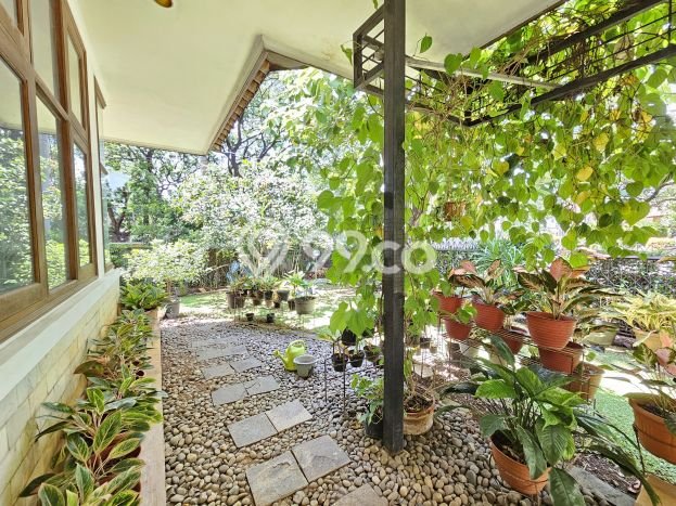 Dijual Rumah Luas Megah Dengan View Cantik di Lebak Bulus, Jakarta Selatan Dijual Rumah Luas Megah Dengan View Cantik di Lebak Bulus, Jakarta Selatan