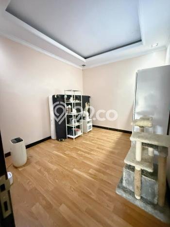 Rumah Luas Asri 5 KT Siap Huni di Pondok Cabe Tangerang Rumah Luas Asri 5 KT Siap Huni di Pondok Cabe Tangerang