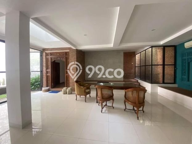 Hunian Mewah LB 250m2 Siap Pakai Desain Elegan di Lebak Bulus, Jakarta Selatan Hunian Mewah LB 250m2 Siap Pakai Desain Elegan di Lebak Bulus, Jakarta Selatan