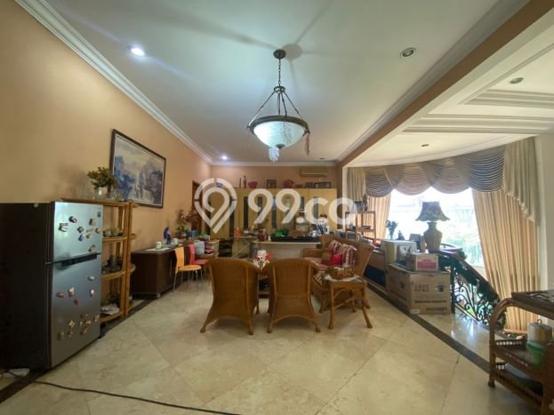 Jual Rumah Mewah Megah Dengan View Cantik di Cinere, Jakarta Selatan Jual Rumah Mewah Megah Dengan View Cantik di Cinere, Jakarta Selatan