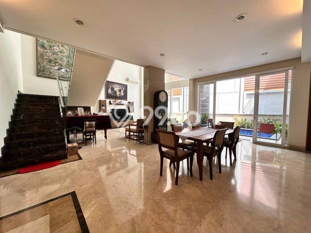 Rumah Luxury Modern Siap Huni di Pondok Indah Jakarta Selatan Rumah Luxury Modern Siap Huni di Pondok Indah Jakarta Selatan
