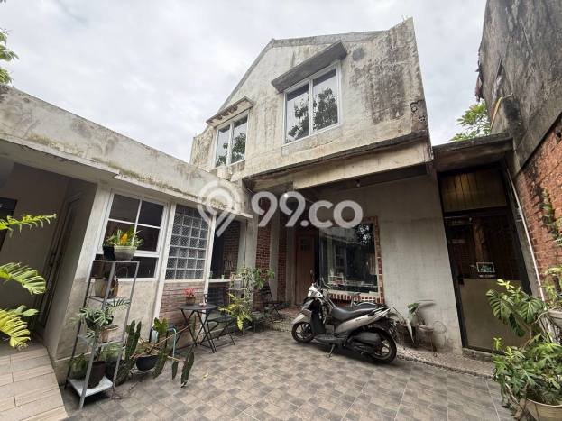 Rumah Minimalis 4 KT di Cirendeu Jakarta Selatan Unfurnished Rumah Minimalis 4 KT di Cirendeu Jakarta Selatan Unfurnished