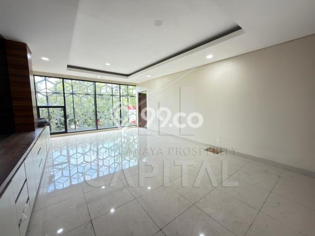 Unit Komersial Dijual di Bandung LT 911m2 & LB 2700m2 Unit Komersial Dijual di Bandung LT 911m2 & LB 2700m2