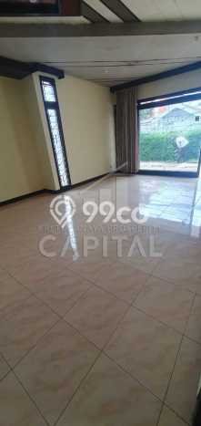 Rumah Strategis di Bojongloa Kidul, 5 KT, Lingkungan Tenang, LT 314m2m² LB 219m2m² Rumah Strategis di Bojongloa Kidul, 5 KT, Lingkungan Tenang, LT 314m2m² LB 219m2m²