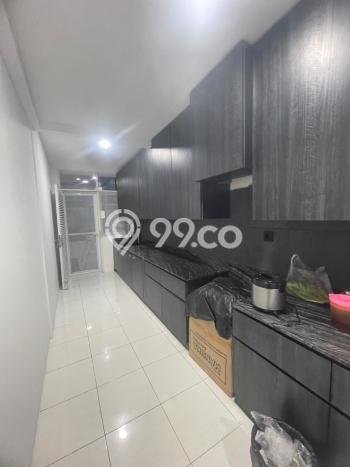 Rumah Luxury Modern Tanpa Renovasi di Citraland Surabaya Rumah Luxury Modern Tanpa Renovasi di Citraland Surabaya