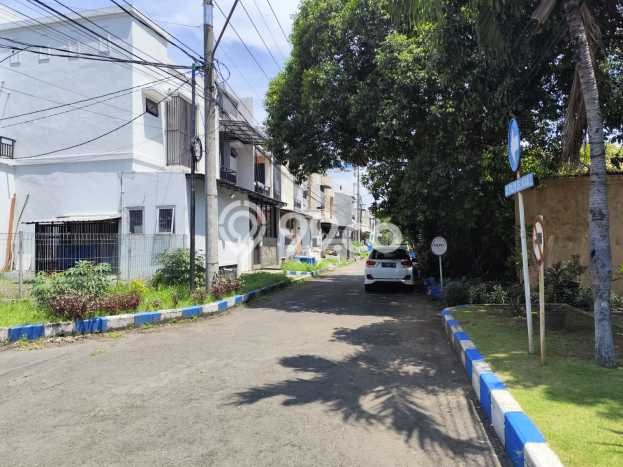 Ruko Dijual di Waru LT 102m2, LB 102m2 Solusi Investasi Cerdas Ruko Dijual di Waru LT 102m2, LB 102m2 Solusi Investasi Cerdas
