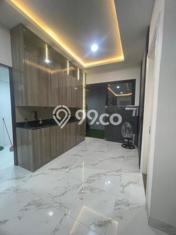 Rumah Luxury Modern Tanpa Renovasi di Citraland Surabaya Rumah Luxury Modern Tanpa Renovasi di Citraland Surabaya