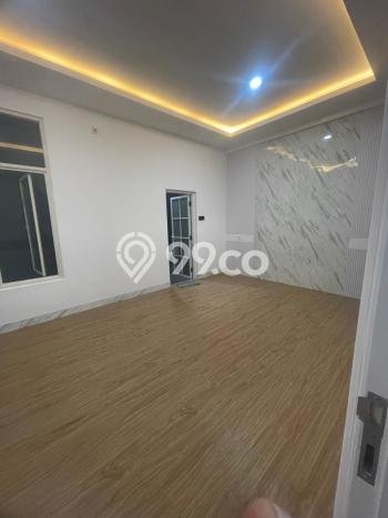 Rumah Luxury Modern Tanpa Renovasi di Citraland Surabaya Rumah Luxury Modern Tanpa Renovasi di Citraland Surabaya
