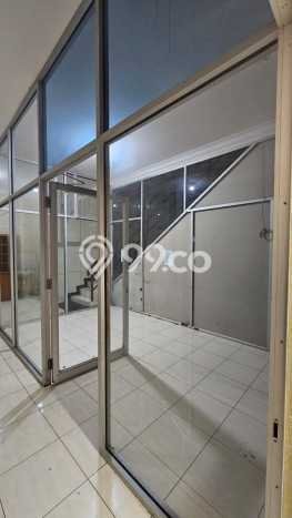 Ruko Area Premium Kawasan , Luas 225m2m², Mainroad Ruko Area Premium Kawasan , Luas 225m2m², Mainroad