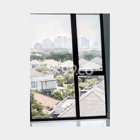 LOKASI STRATEGIS! Kantor For Rent di Wiyung, Luas 27m², Area Berkembang LOKASI STRATEGIS! Kantor For Rent di Wiyung, Luas 27m², Area Berkembang