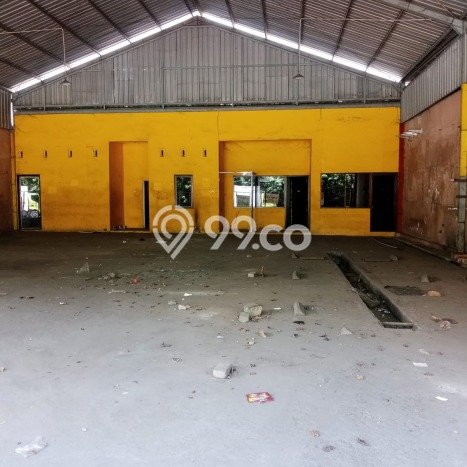 Gudang Kawasan Premium di Surabaya Kota, Luas 429m², Lokasi Strategis Gudang Kawasan Premium di Surabaya Kota, Luas 429m², Lokasi Strategis