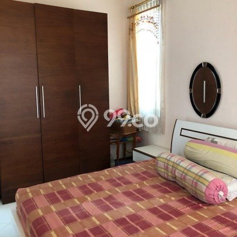 Rumah Modern LT 262m² Terawat di Kompleks Cluster Wiyung, Surabaya Rumah Modern LT 262m² Terawat di Kompleks Cluster Wiyung, Surabaya