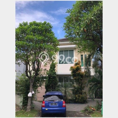 Rumah Modern LT 262m² Terawat di Kompleks Cluster Wiyung, Surabaya Rumah Modern LT 262m² Terawat di Kompleks Cluster Wiyung, Surabaya
