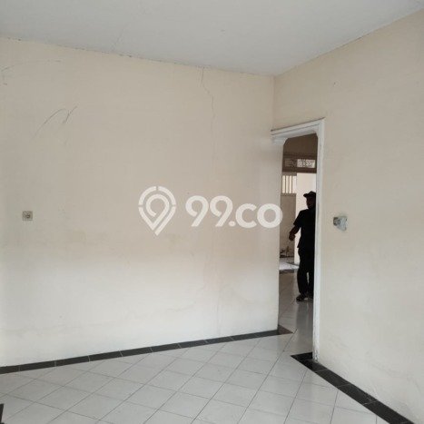 Rumah Sewa Surabaya LT 300m2 LB 485m2 Kawasan Surabaya Kota Rumah Sewa Surabaya LT 300m2 LB 485m2 Kawasan Surabaya Kota